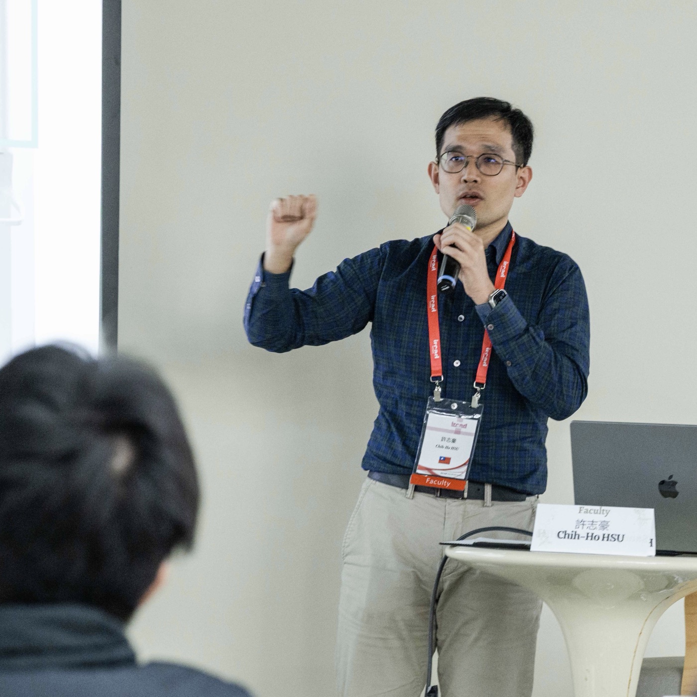 許志豪醫師演講分享微創手術經驗